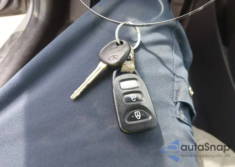 2013 Hyundai Elantra Gls from USA, damaged, VIN 5NPDH4AEXDH418005